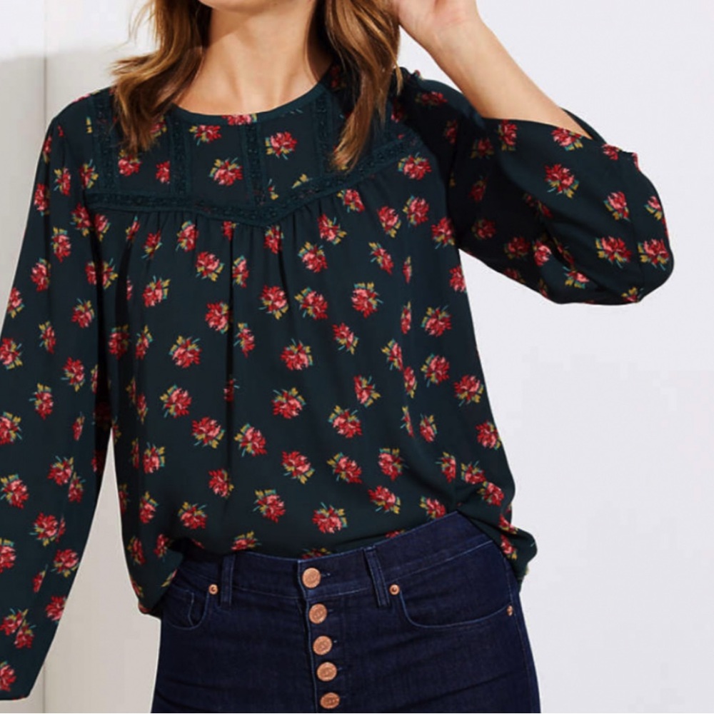 Loft Women’s floral boho lace adorned LP Blouse in Hunter green